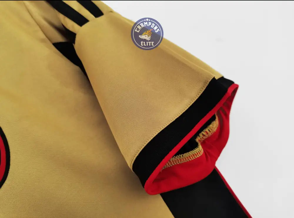 AC Milan 2013/14 Extérieur