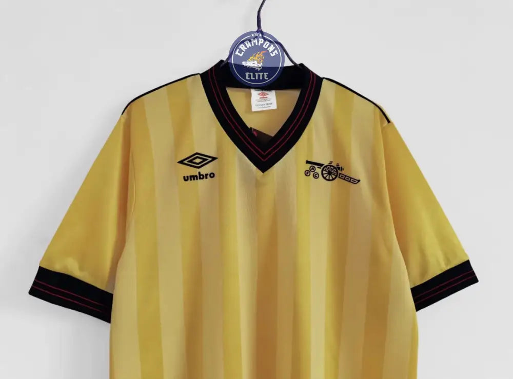 Arsenal 1983/84 Extérieur