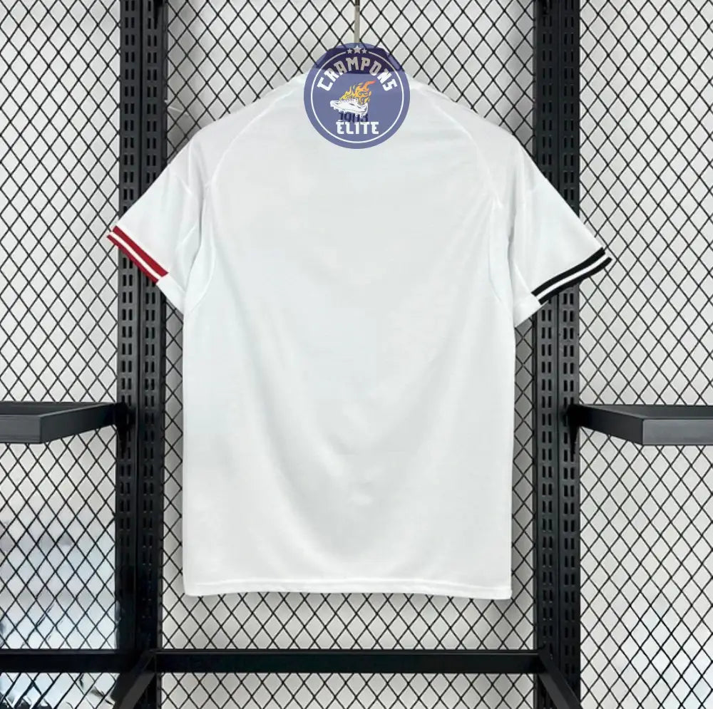 Besiktas 2025/26 Extérieur