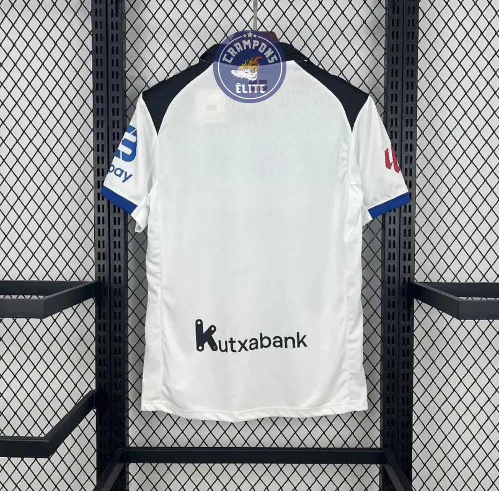 Deportivo Alavés 2025/26 Extérieur