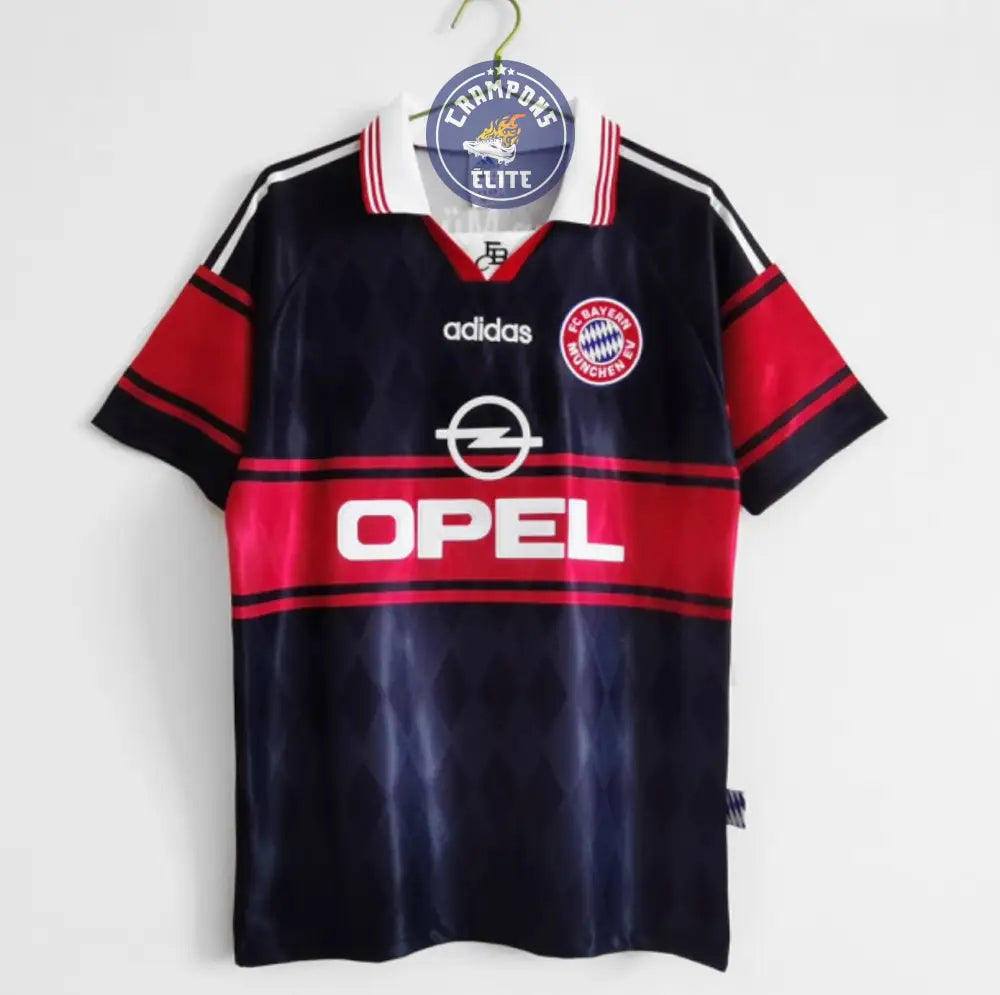 FC Bayern 1998/99 Domicile