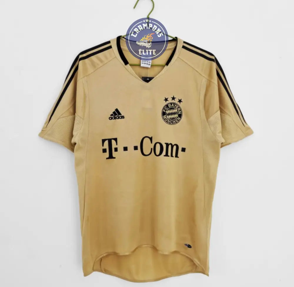 FC Bayern 2004/05 Extérieur
