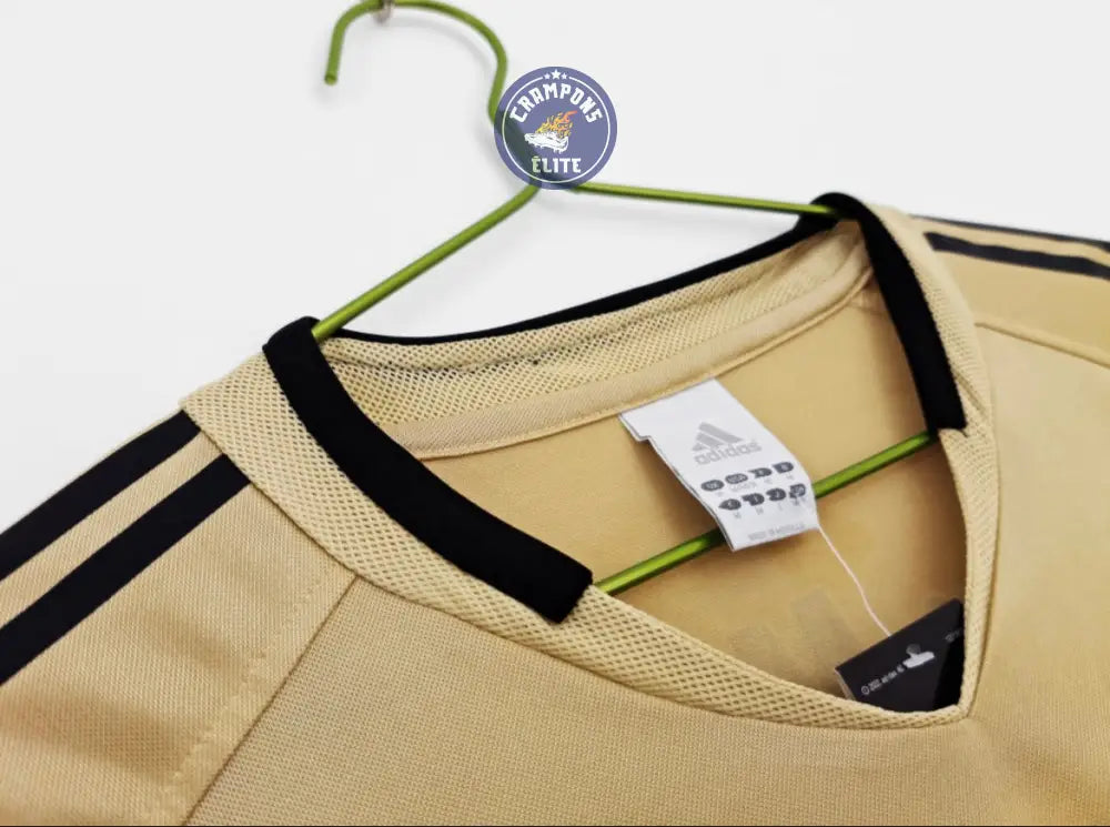 FC Bayern 2004/05 Extérieur