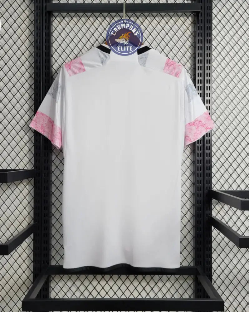 Image of Juventus 2023/24 Extérieur