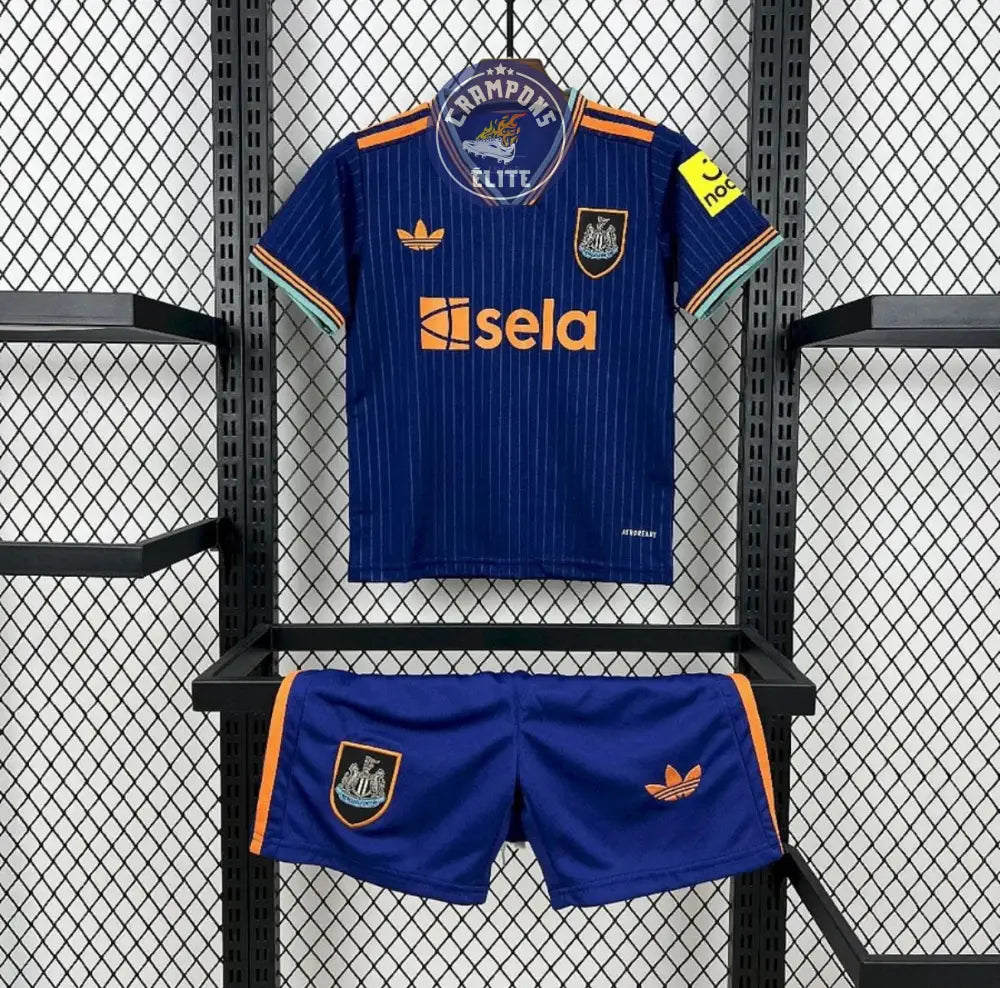 Image of Kits Enfants Newcastle 2025/26 Third