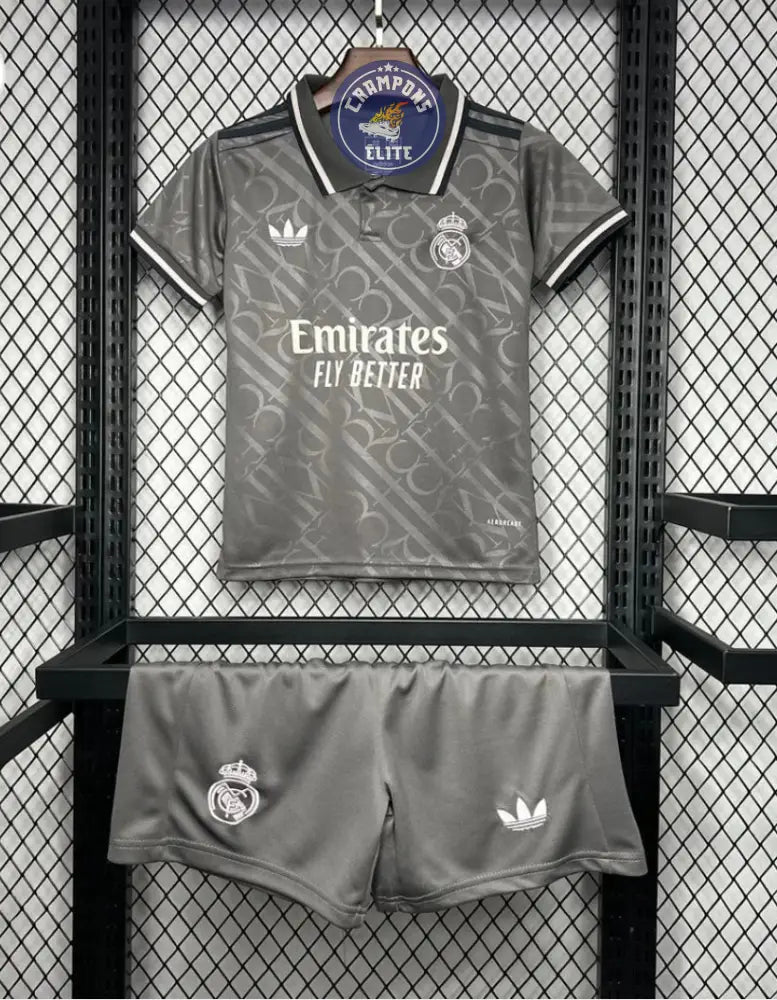 Image of Kits Enfants Réal Madrid 2024/25 Third