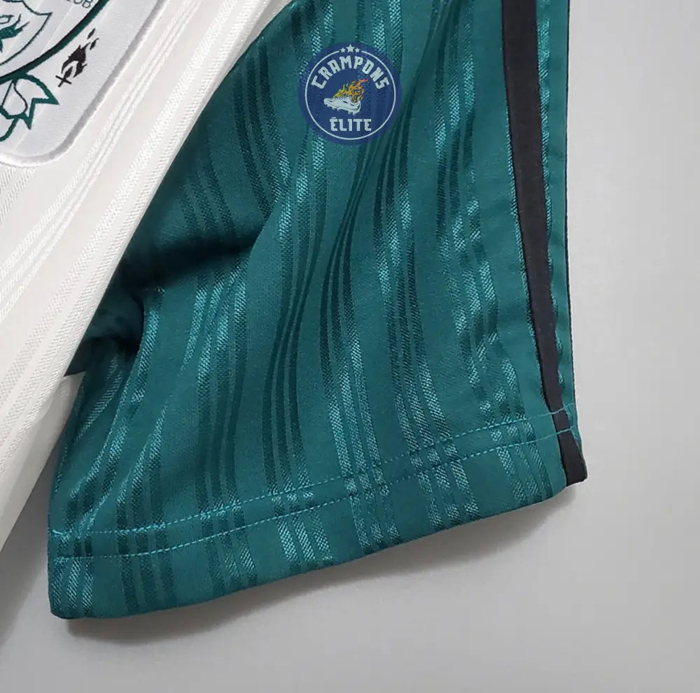 Liverpool 1995/96 Extérieur