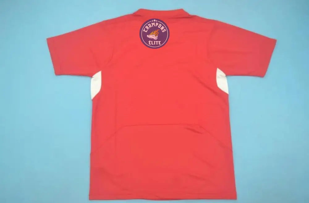 Liverpool 2004/05 Domicile