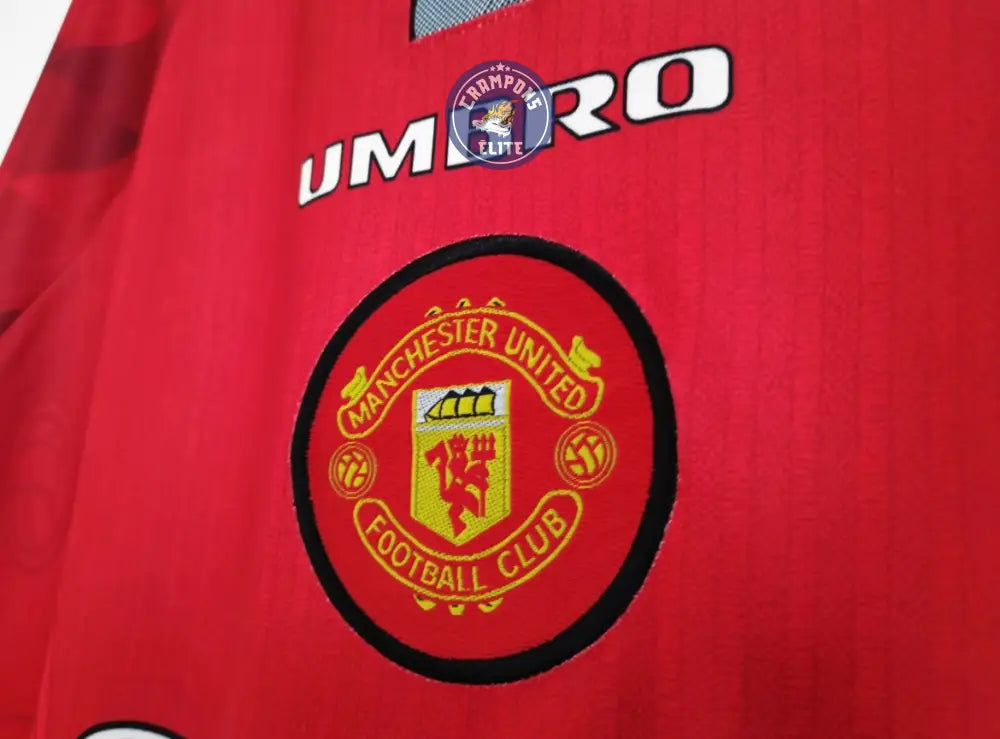 Image of Manchester United 1996/97 Domicile à manches longues