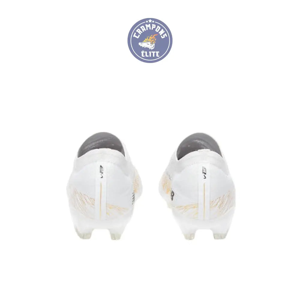 New Balance FURON ELITE V8 FG - Blanc/Or Métallique/Noir