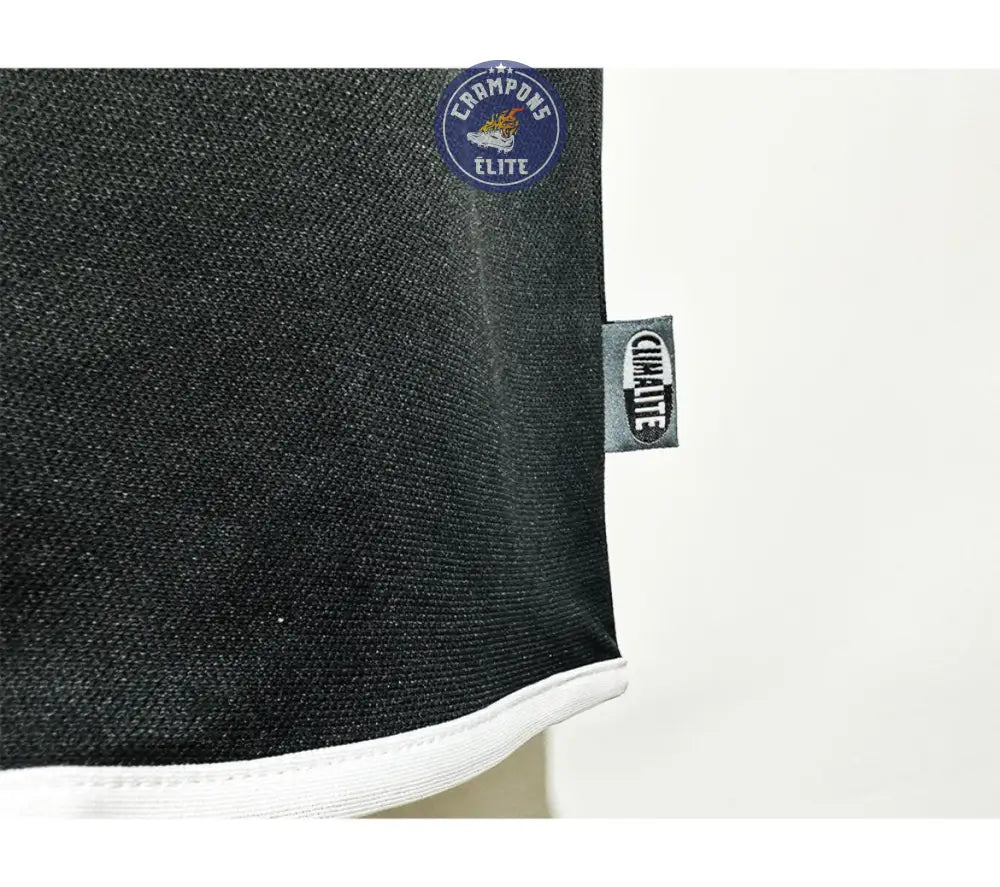 Newcastle 2000/01 Extérieur