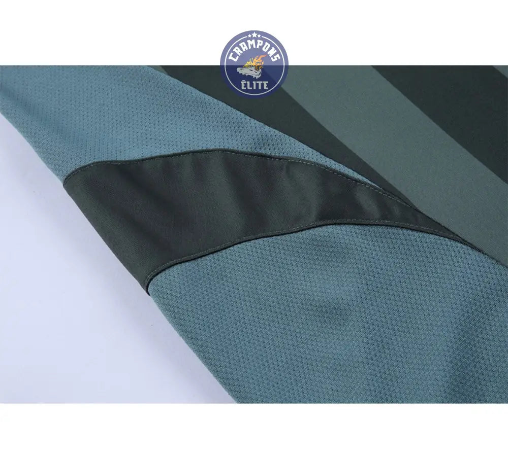 Newcastle 2004/05 Extérieur