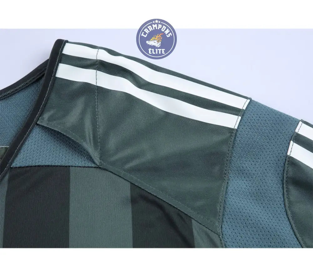 Image of Newcastle 2004/05 Extérieur