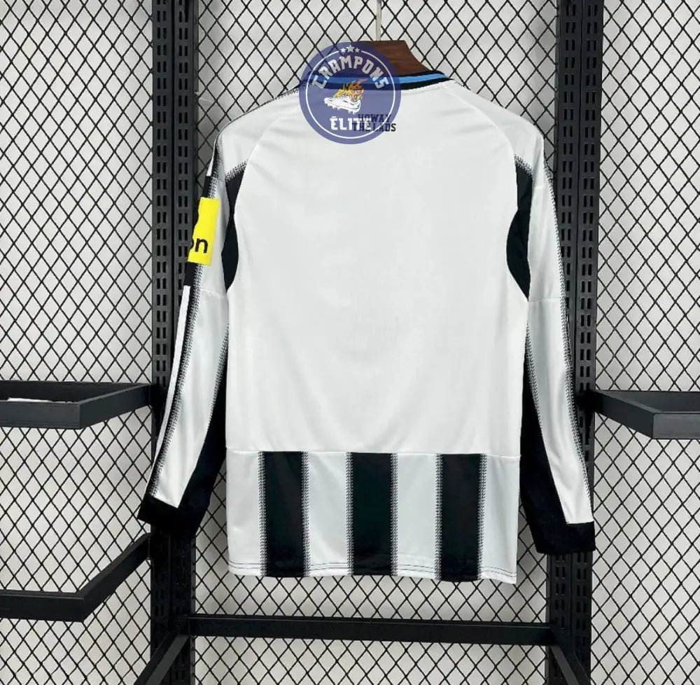 Image of Newcastle 2025/26 Domicile à manches longues