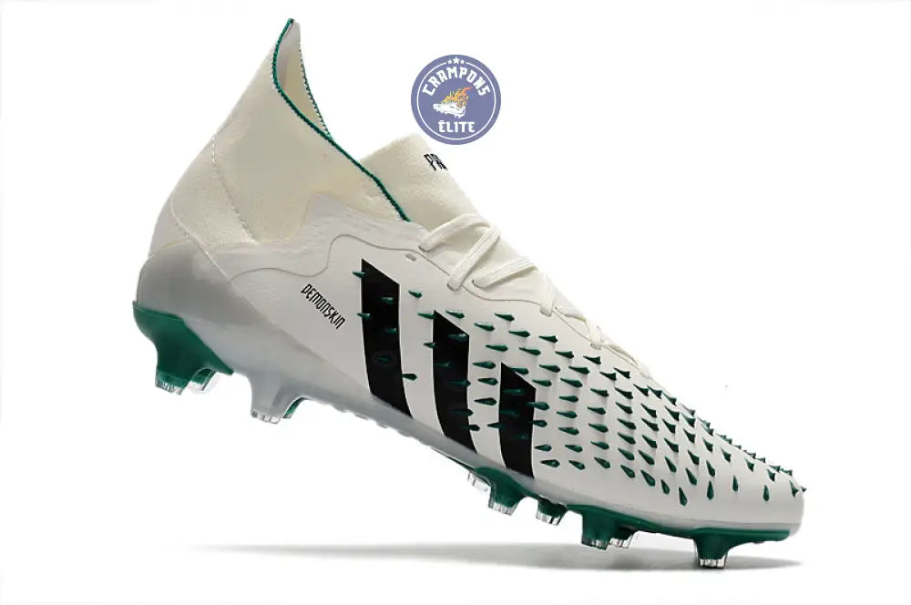 Predator Freak Lacts FG Equipment - Blanc/Noir/Vert ÉDITION LIMITÉE (Copie)