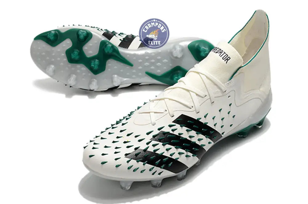 Image of Predator Freak Lacts FG Equipment - Blanc/Noir/Vert ÉDITION LIMITÉE (Copie)