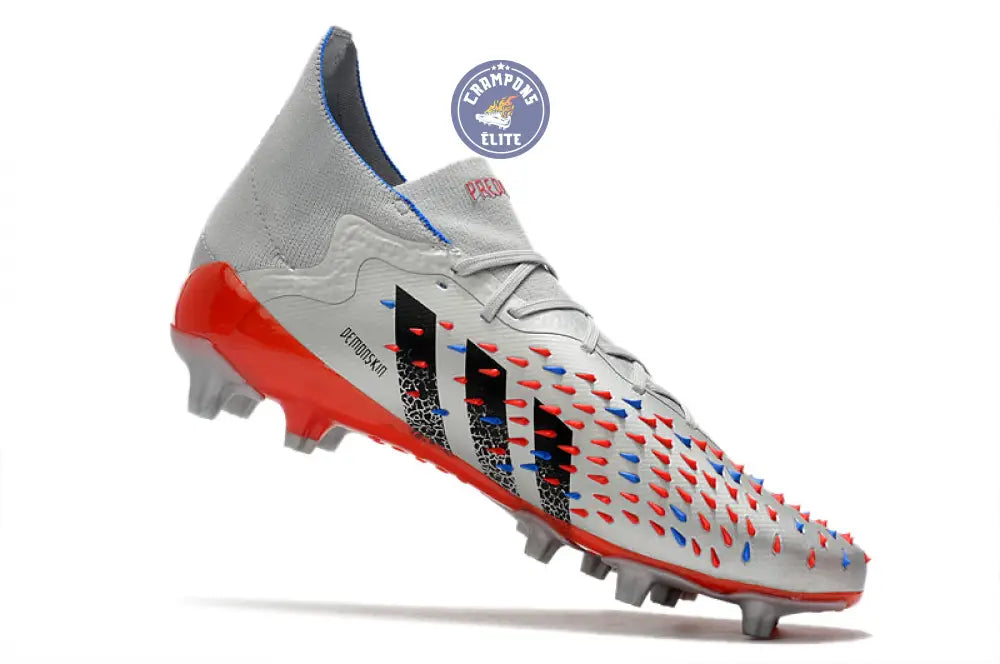 Image of Predator Freak Lacets FG Showpiece - Argenté/Noir/Rouge