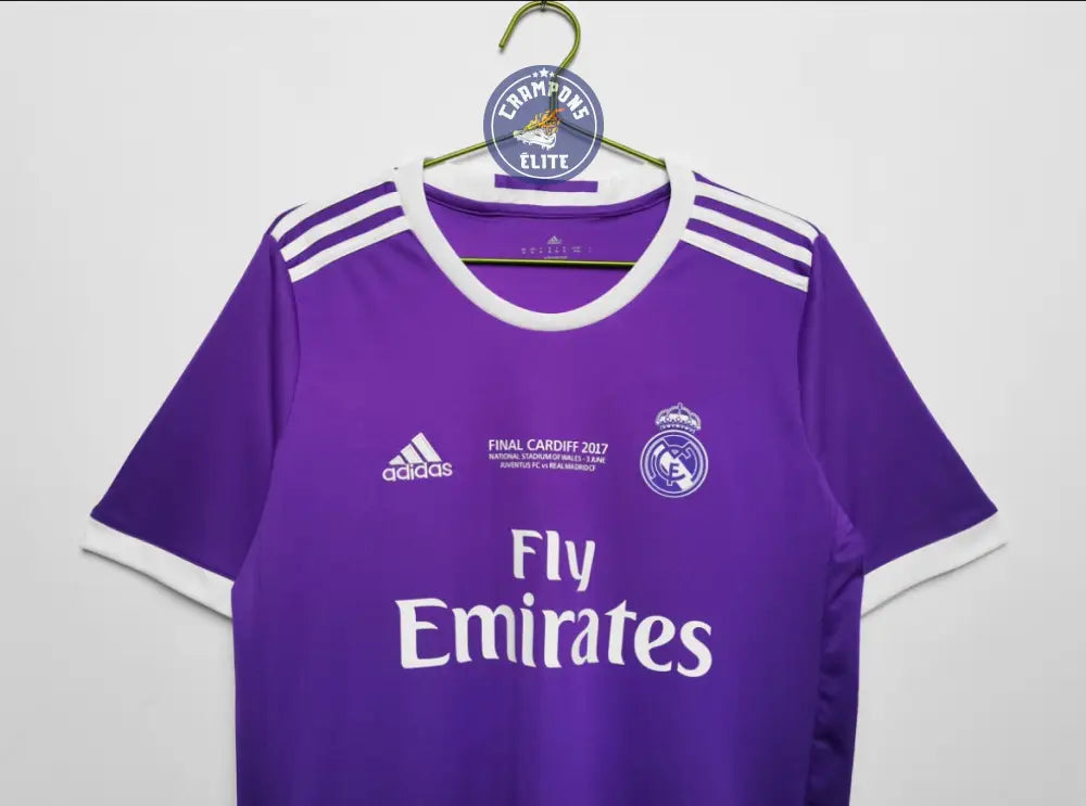 Real Madrid 2016/17 Extérieur