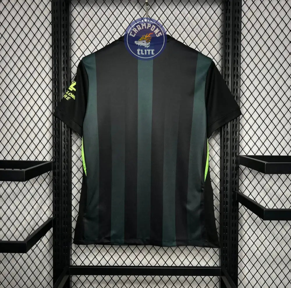 Image of VfL Wolfsburg 2024/25 Extérieur